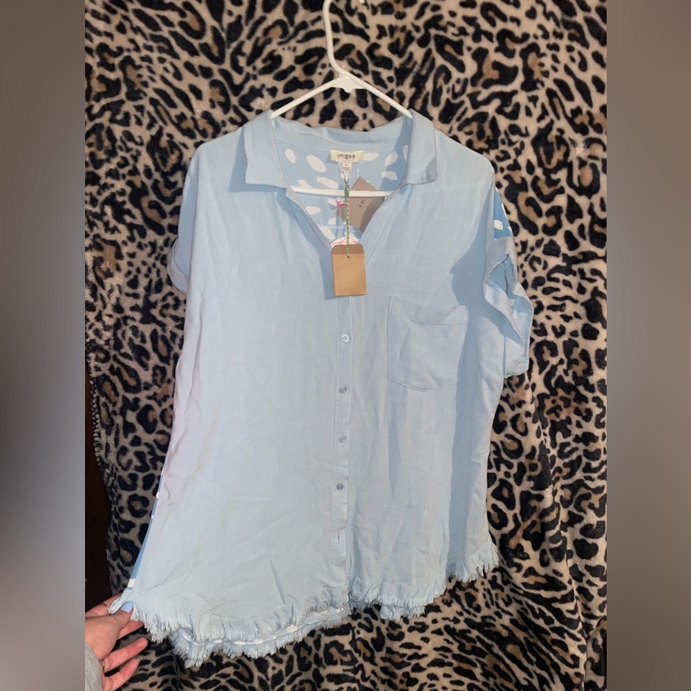 Umgee. Blue button up. Never worn. Tags still on